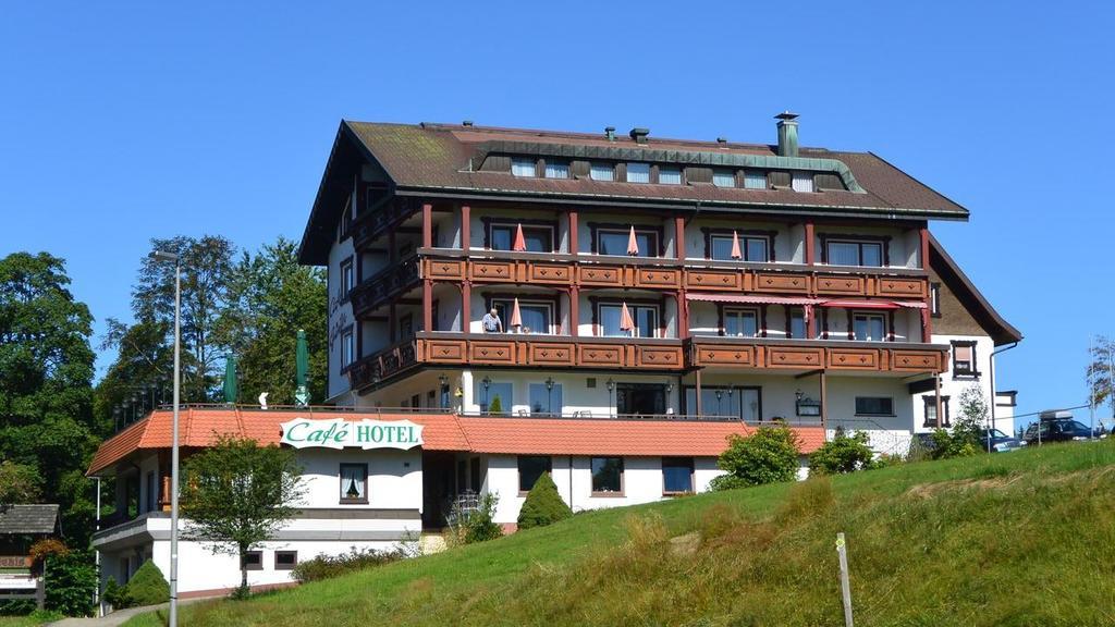 Hotel Cafe Günter Schwarzwalddorf Schwarzwalddorf Kniebis Exterior foto